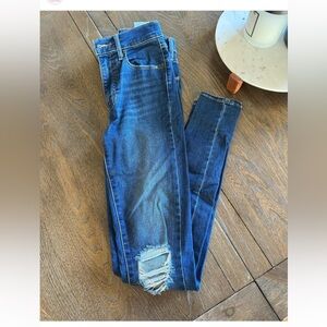 Levi Mile High Super Skinny Jeans